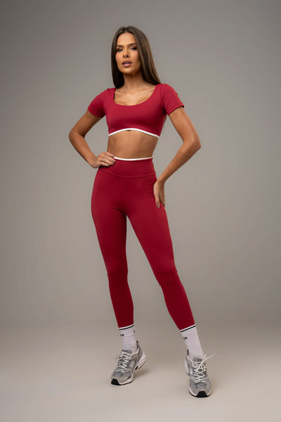 Conjunto Legging e Top Belle Essentials Red Velvet