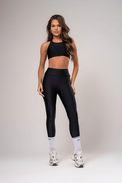 Conjunto Legging e Top Recortes Glow Preto