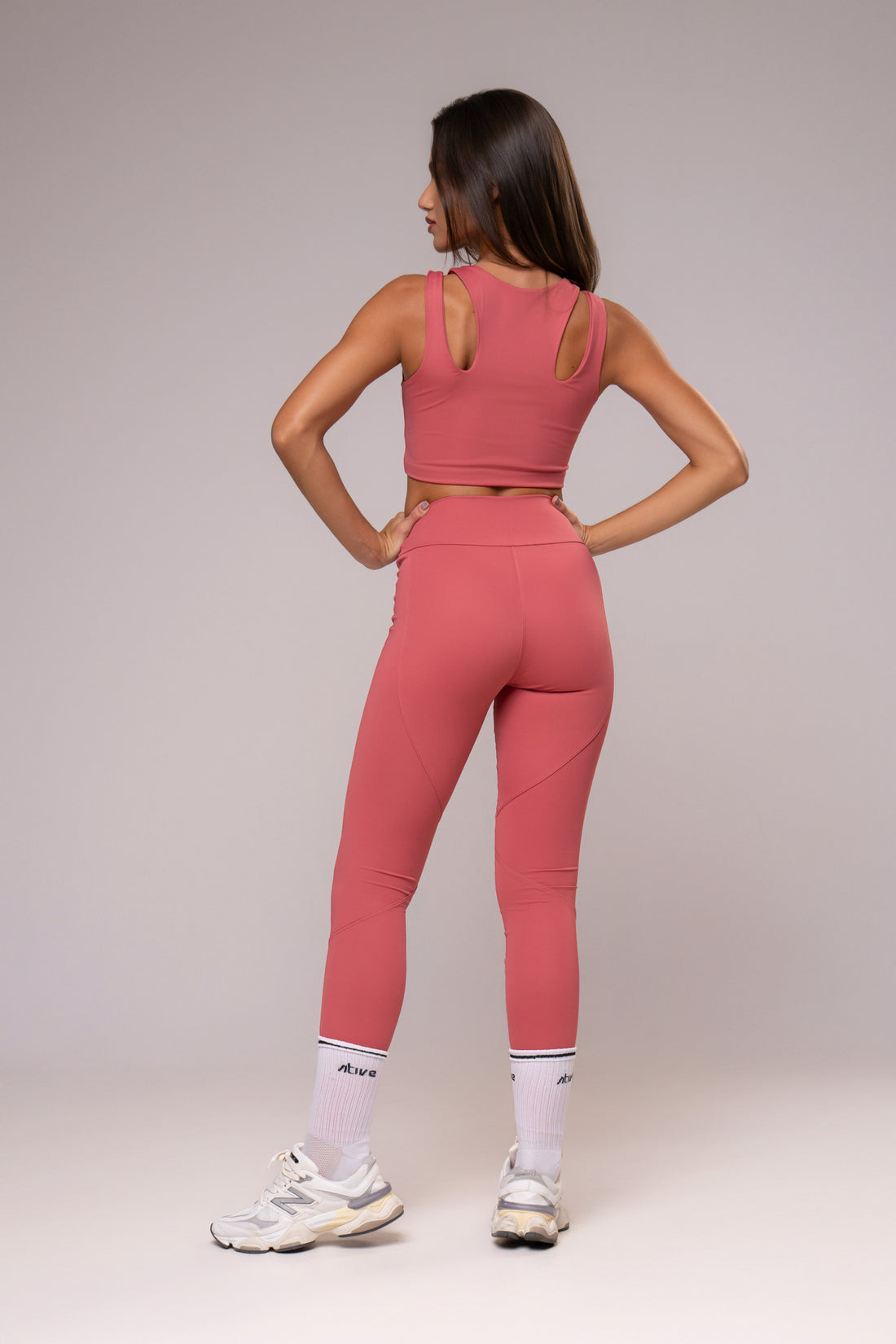 Conjunto Legging e Top Alças Duplas Cosmo Goiaba