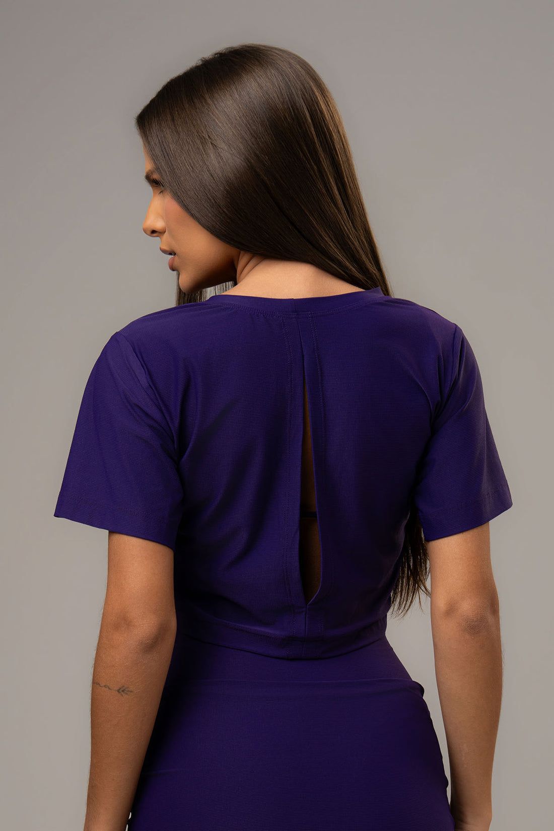 Camiseta Cropped Dry Cosmo Violeta