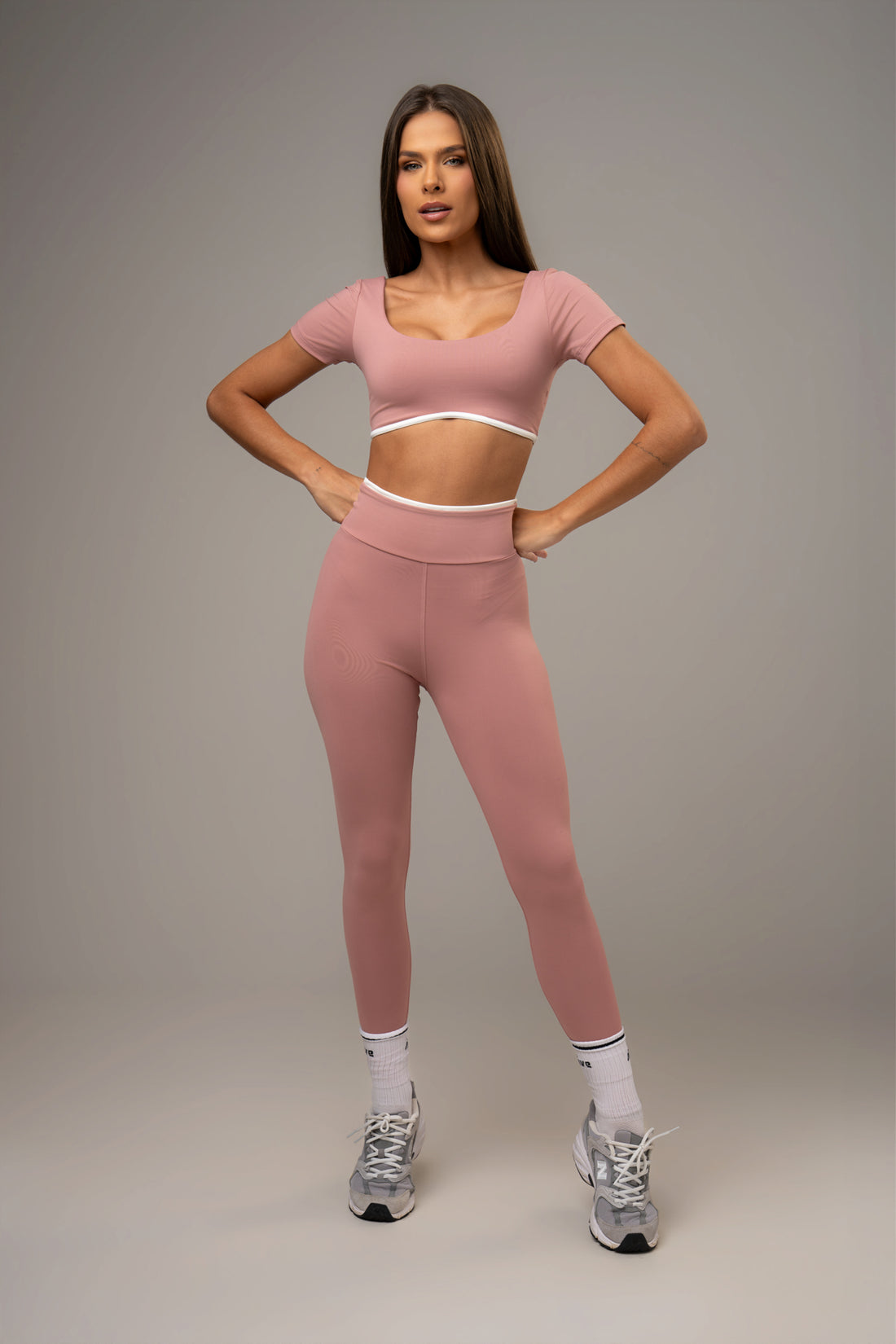 Conjunto Legging e Top Belle Essentials Rosa Seco