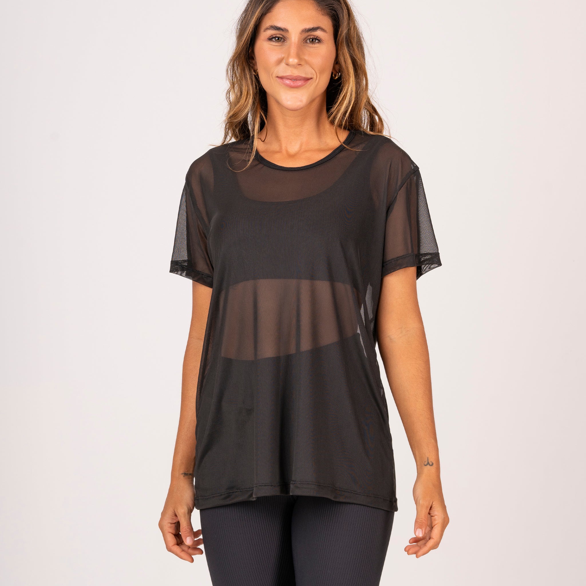 Blusa Tule Preta