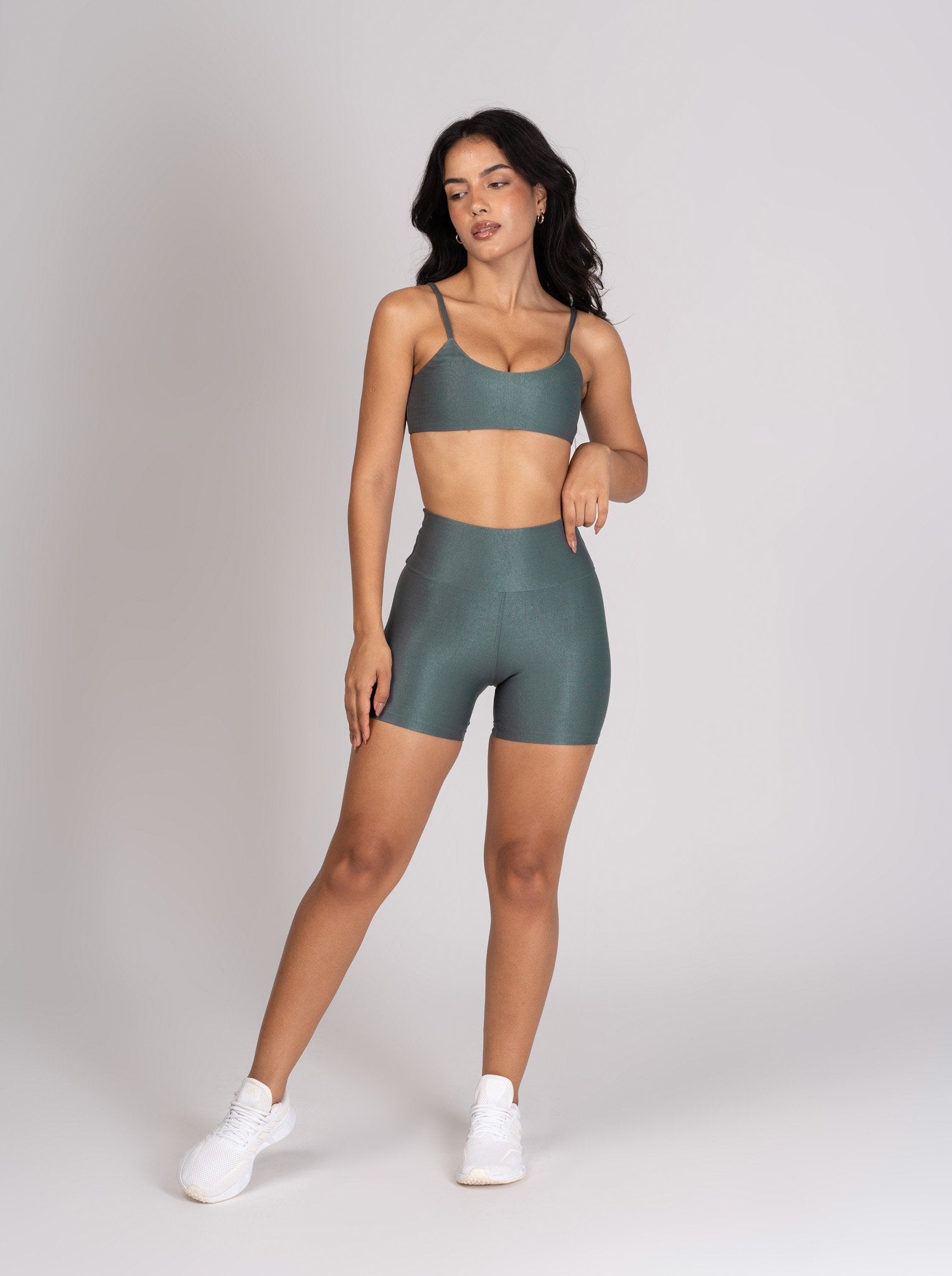 Conjunto Verde Folha Short e Top Fita Lovers