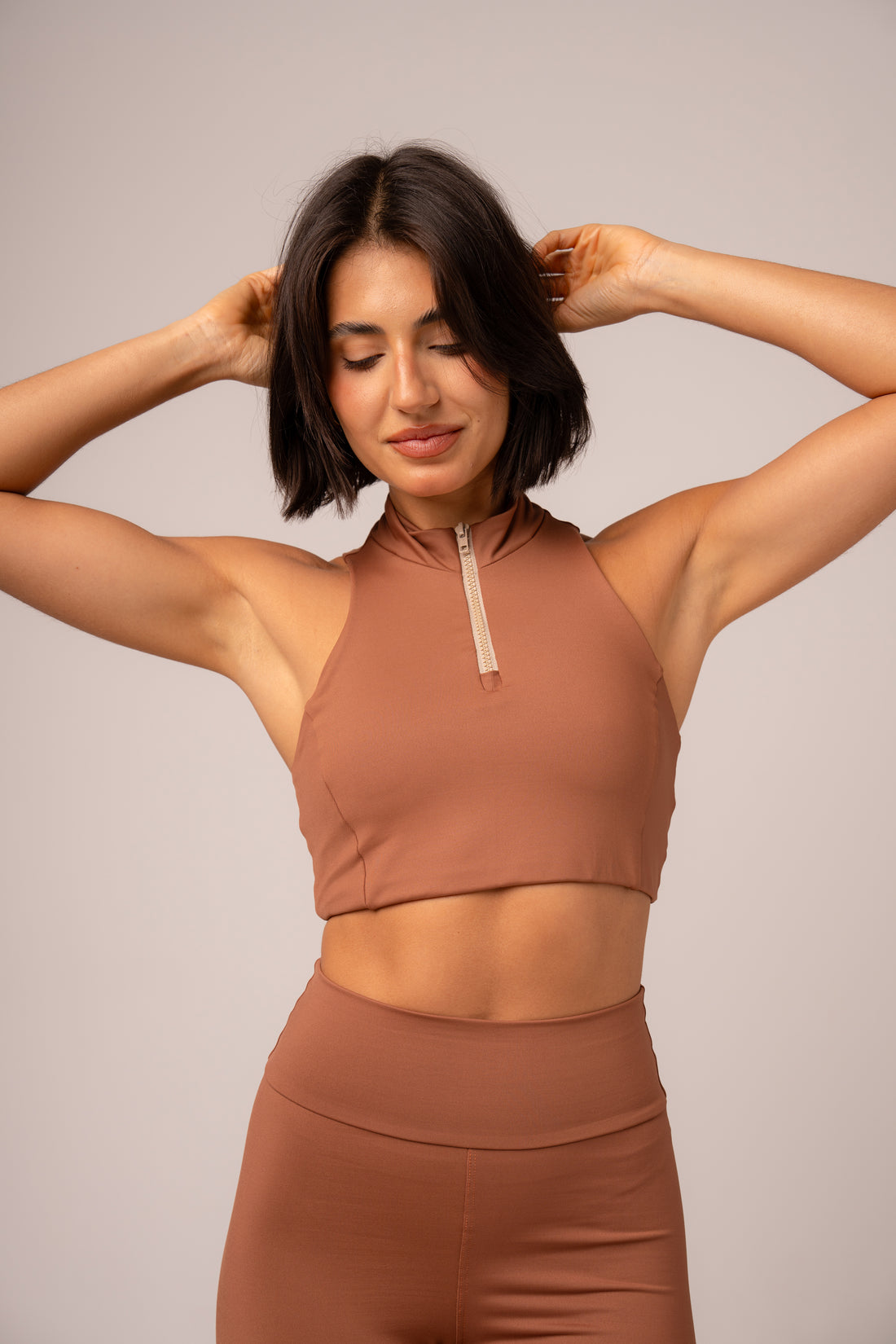 Conjunto Essentials Legging e Top Zíper Caramelo