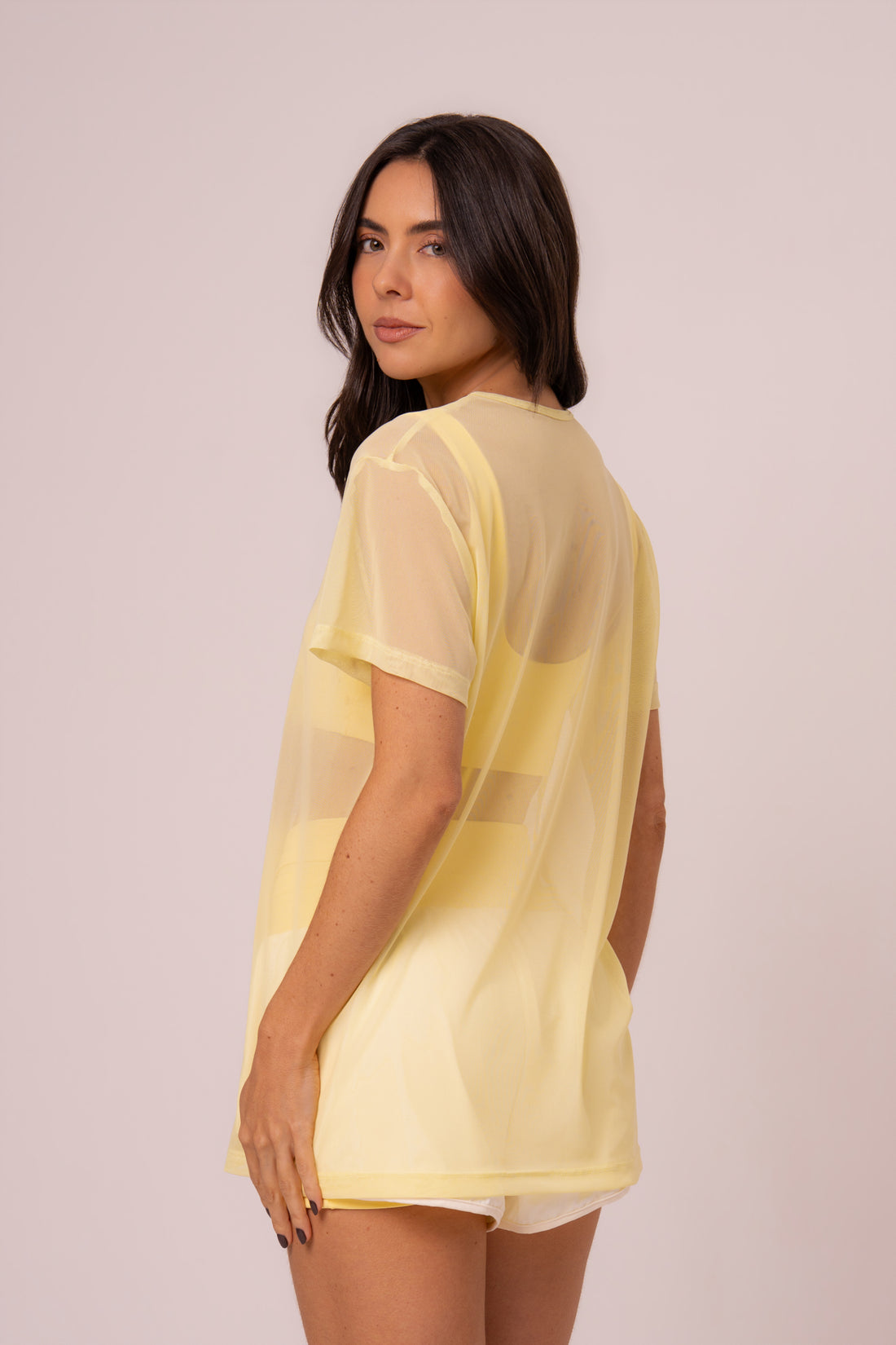 Blusa Tule Butter Yellow