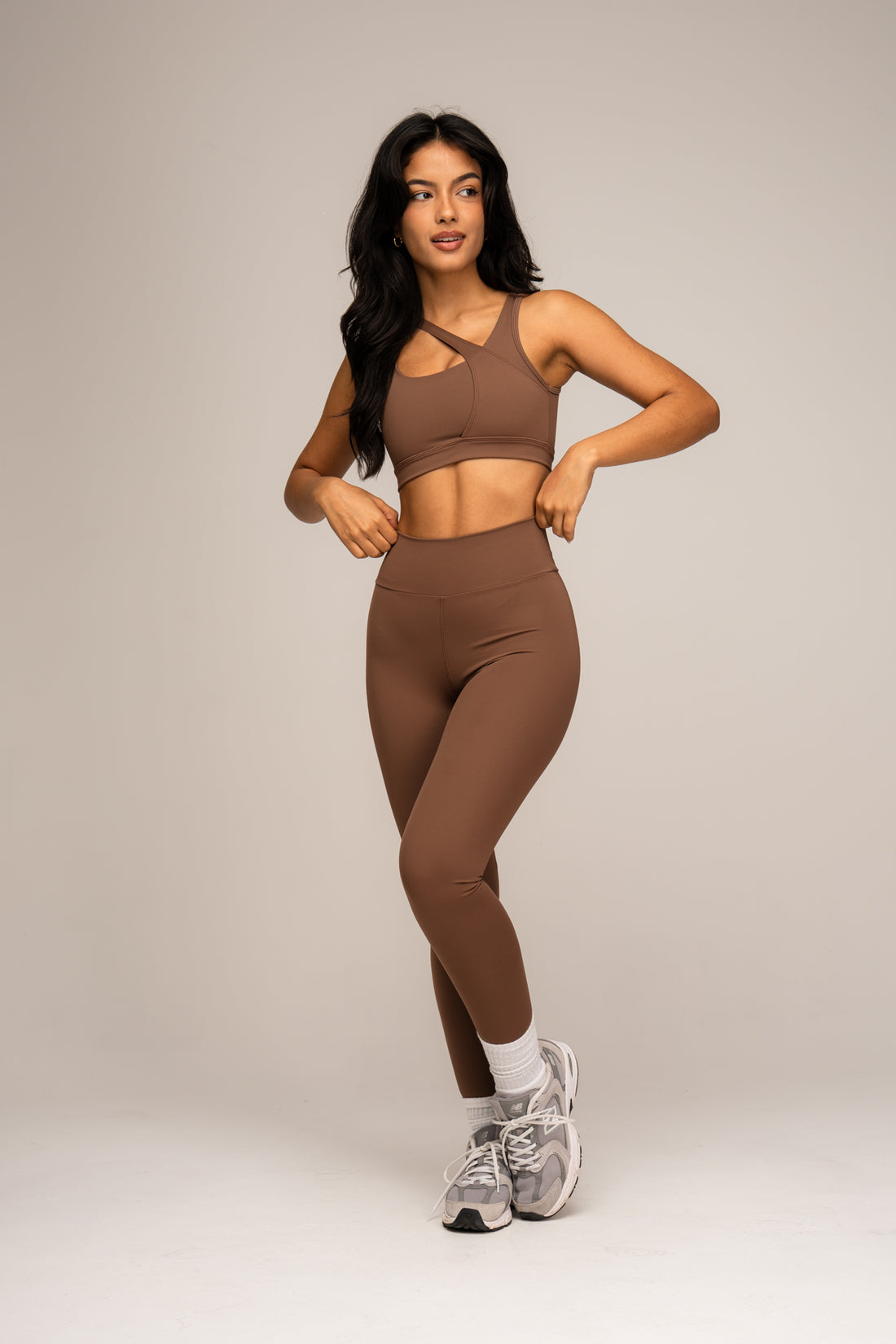 Conjunto Legging e Top Jolie Essentials Chocolate