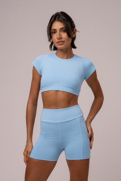 Conjunto Essentials Short e Top Manguinha Ice blue