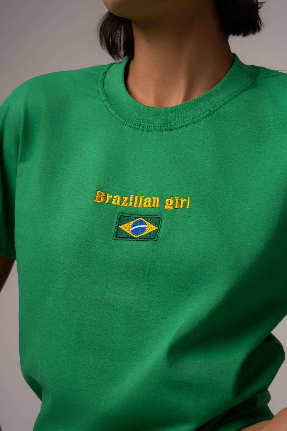Camiseta Algodão Bordado Brasil Verde Bandeira