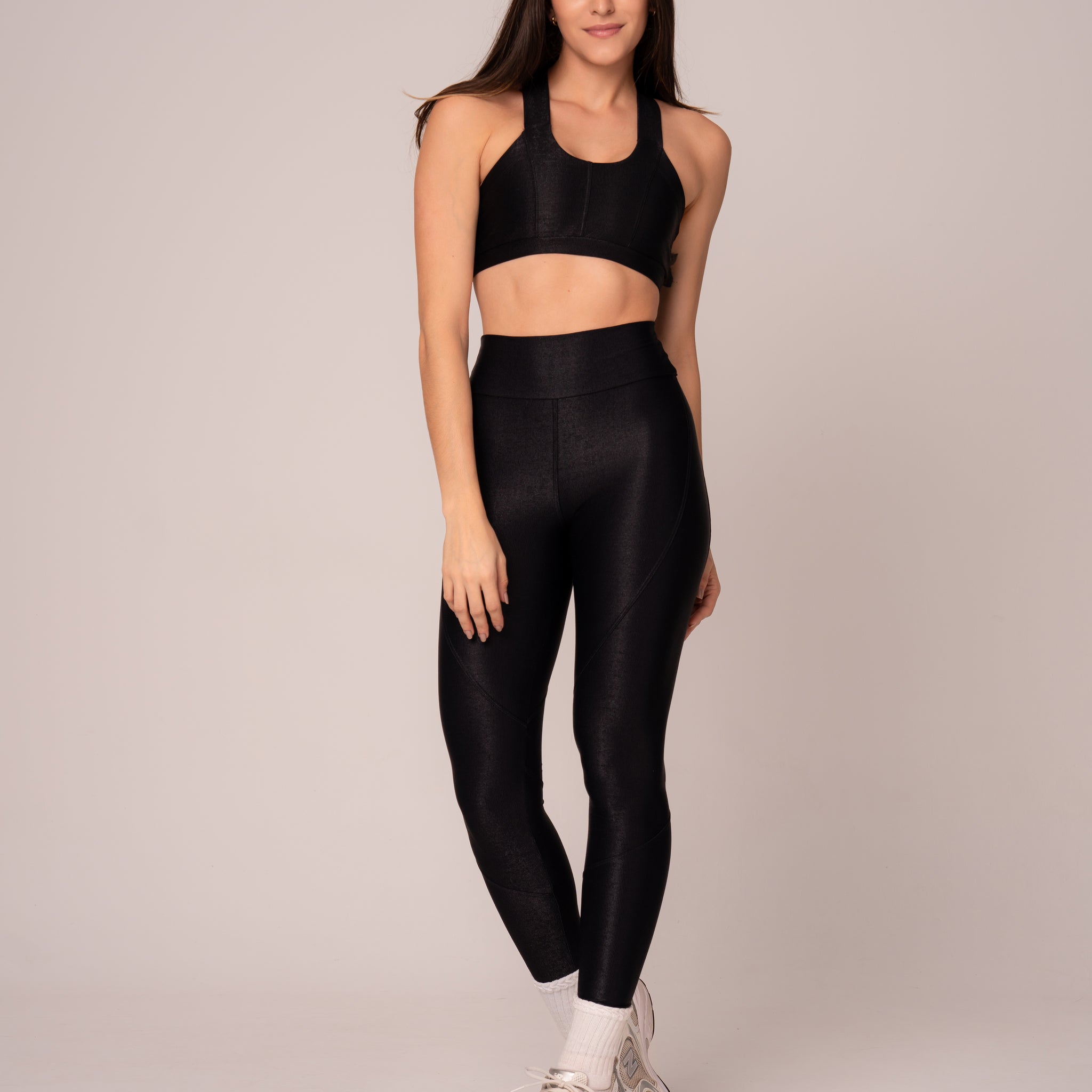 Conjunto Legging e Top Cruzado Lovers Preto