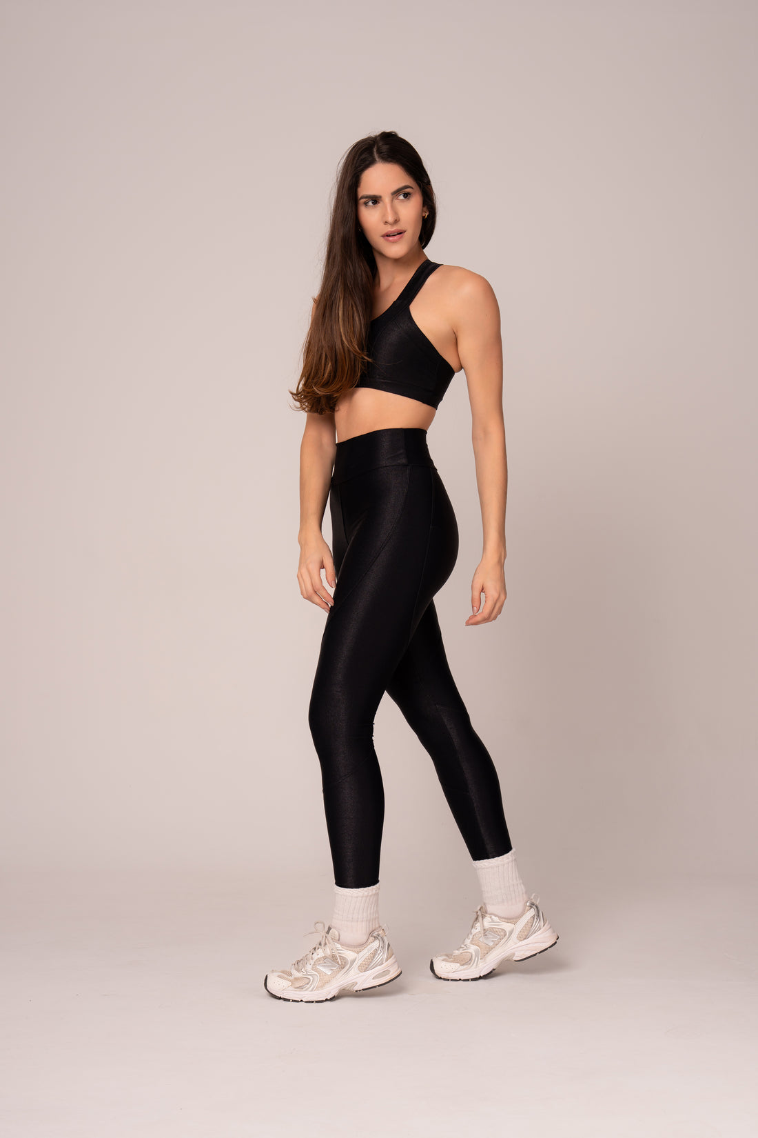 Conjunto Legging e Top Cruzado Lovers Preto