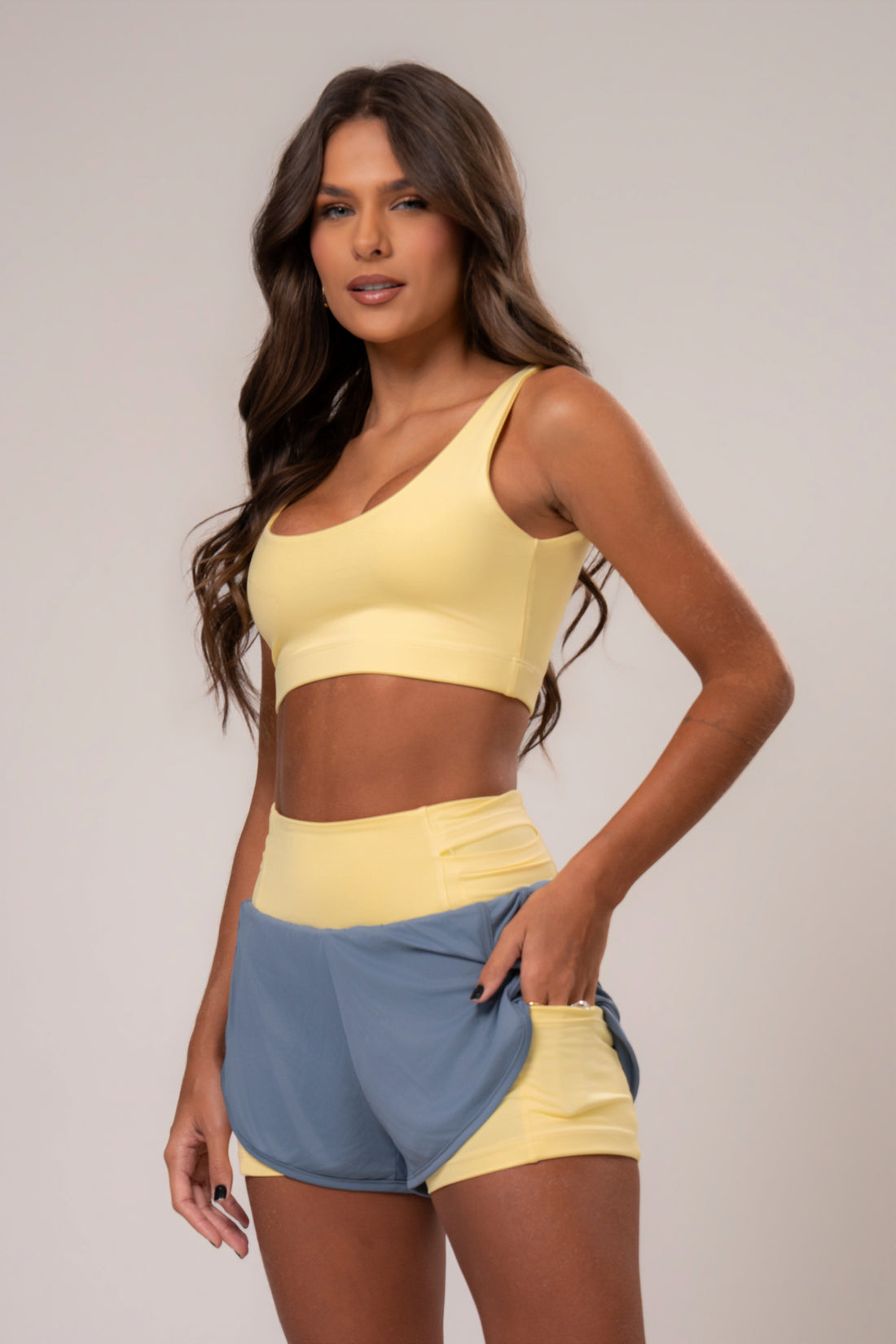 Conjunto Short Duplo e Top Soul Cosmo Amarelo Manteiga