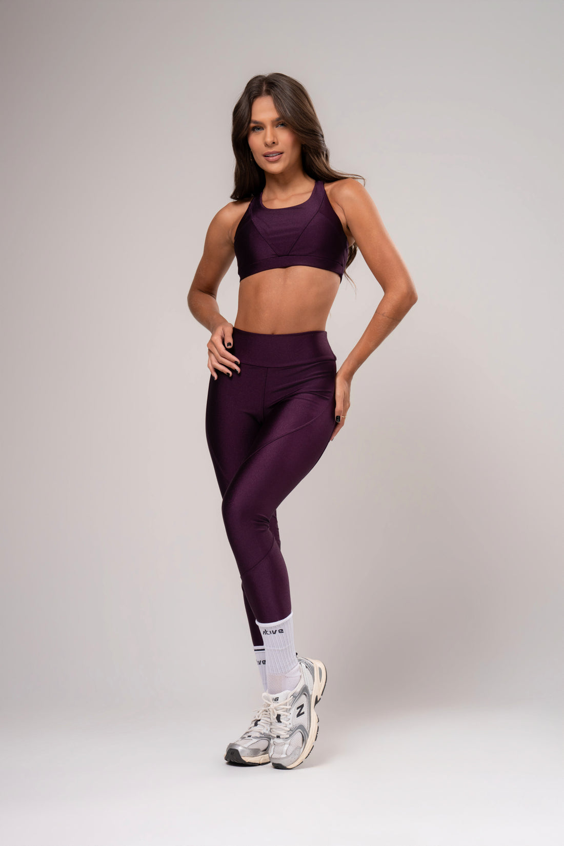 Conjunto Legging e Top Recortes Glow Açaí
