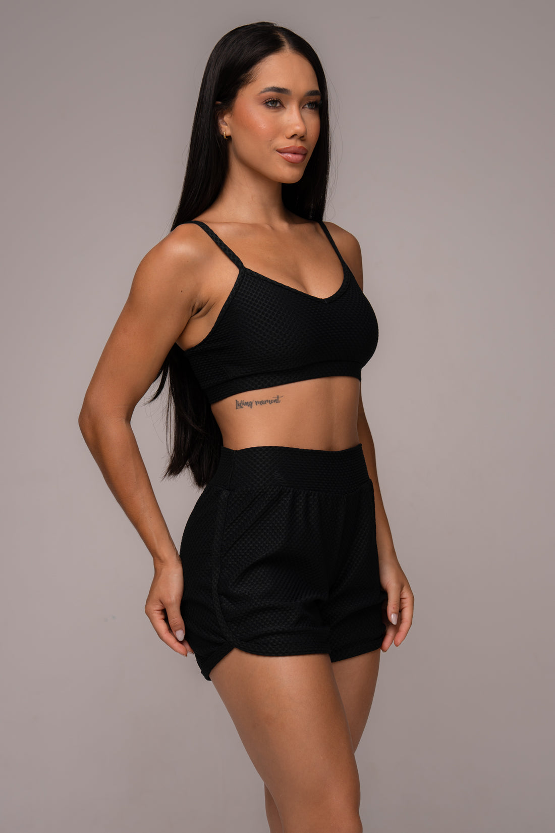 Conjunto Fitness Textura Grid Short e Top Preto