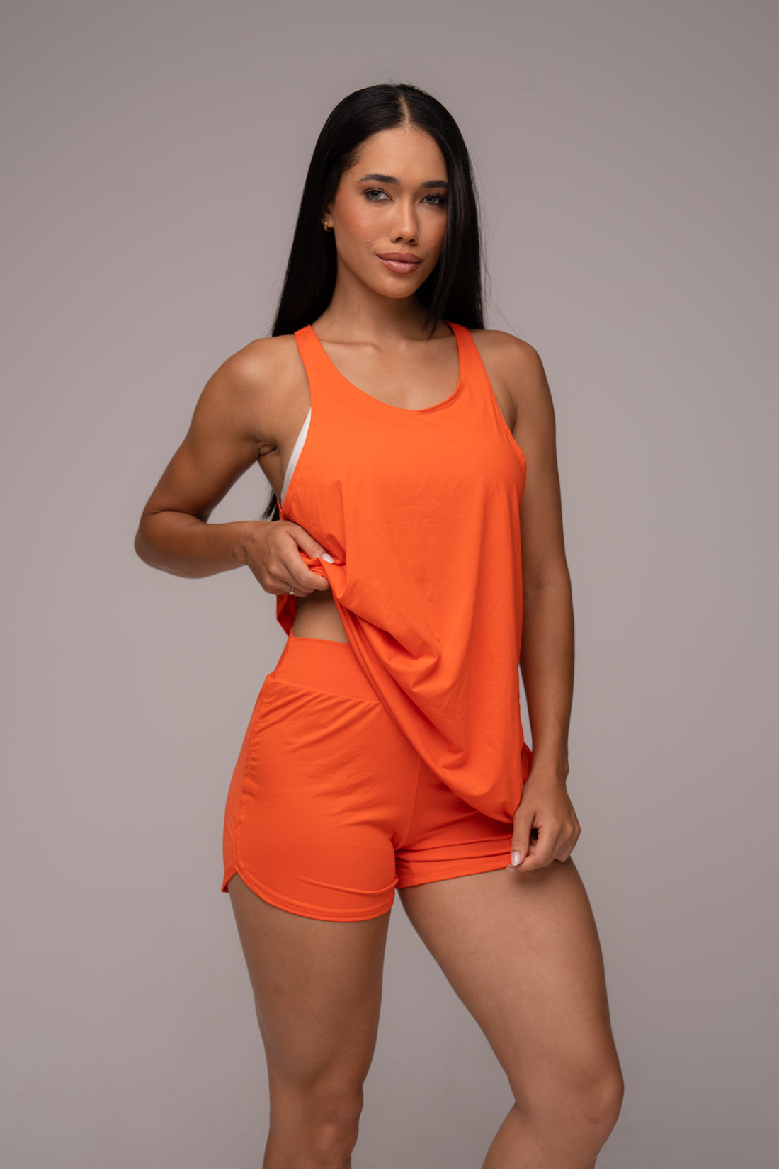 Conjunto Fitness UV Short e Regatão Tangerina