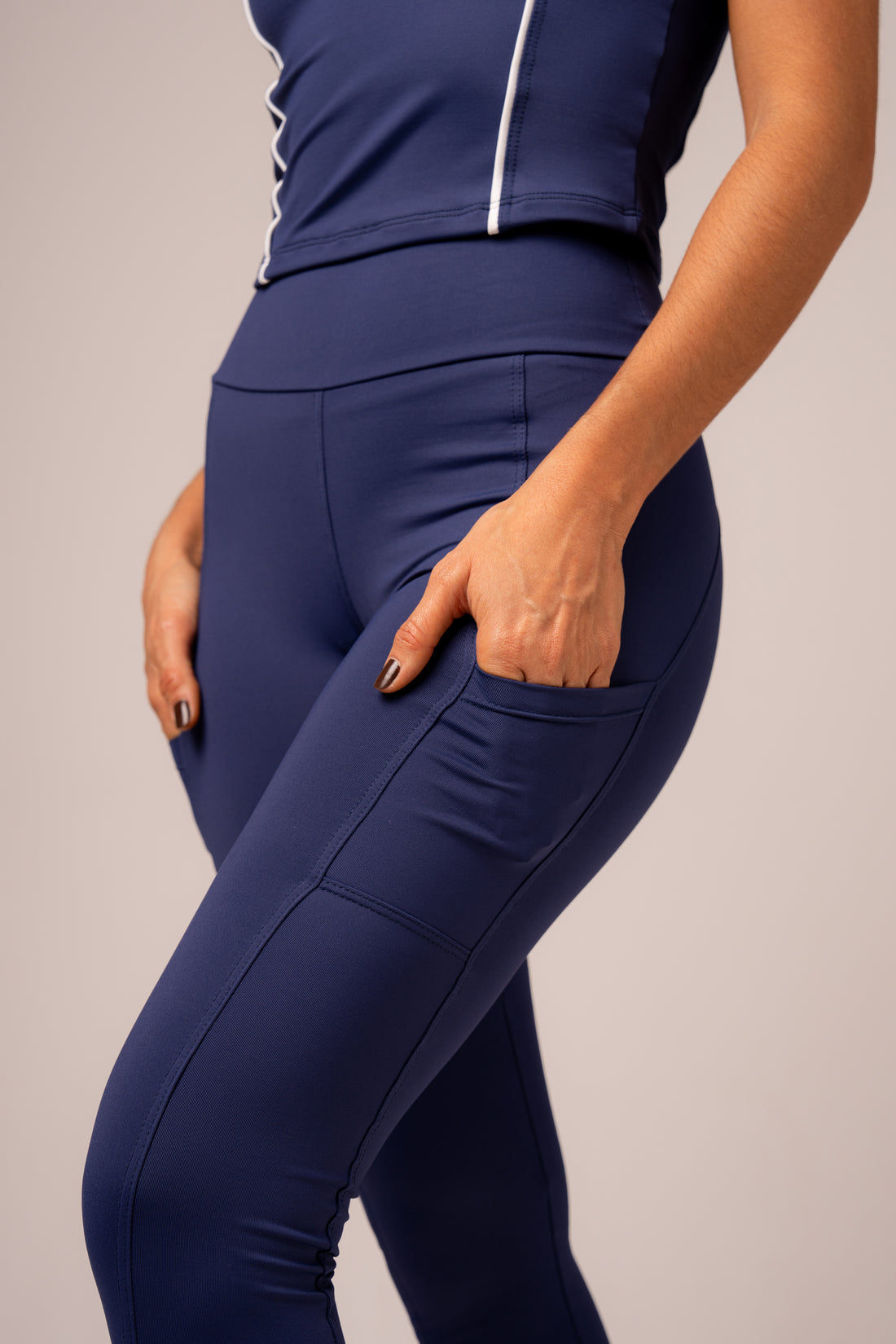 Conjunto Legging bolsos e Top Alongado Cosmo Marinho