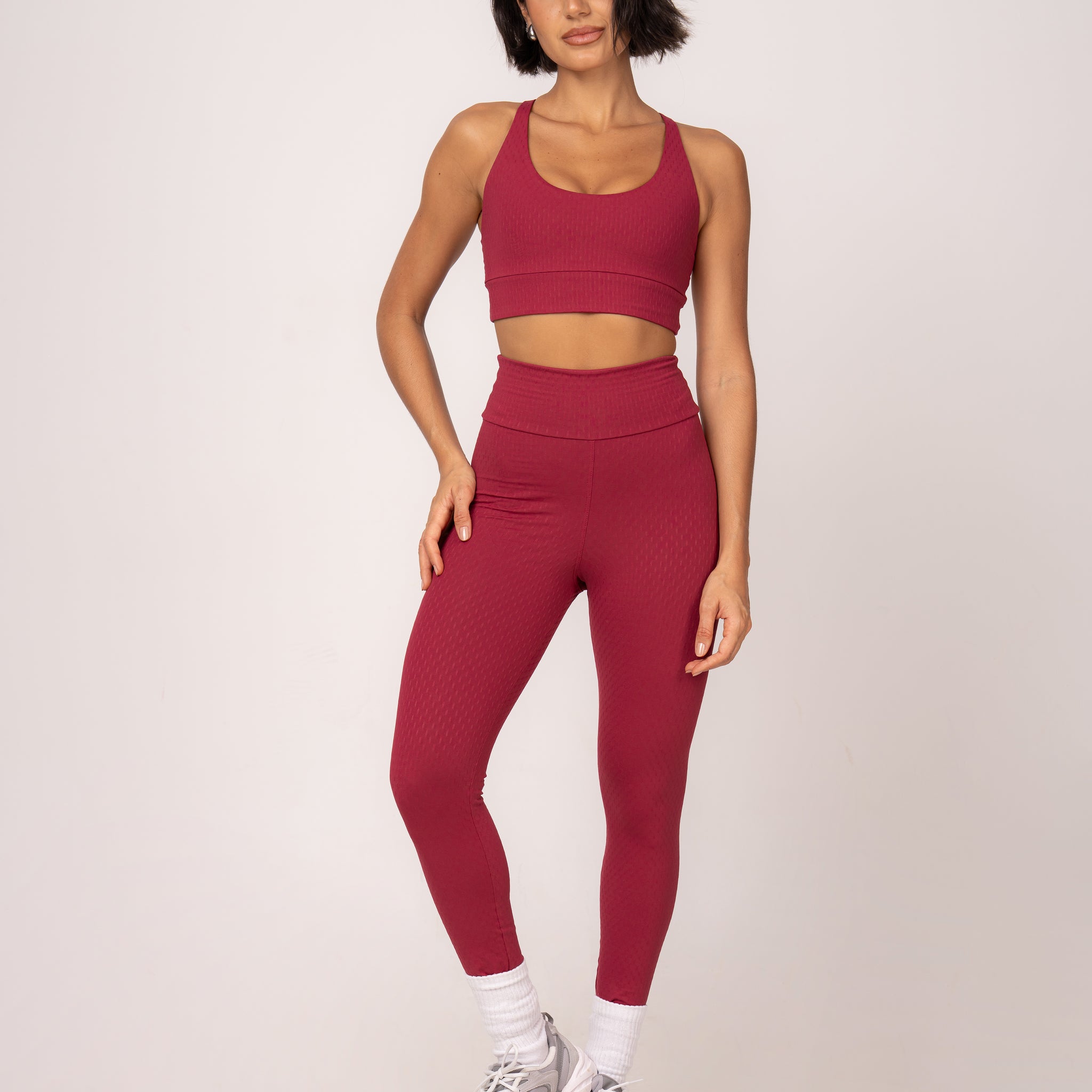 Conjunto Essentials Legging e Top Sense Texturizado Bordô