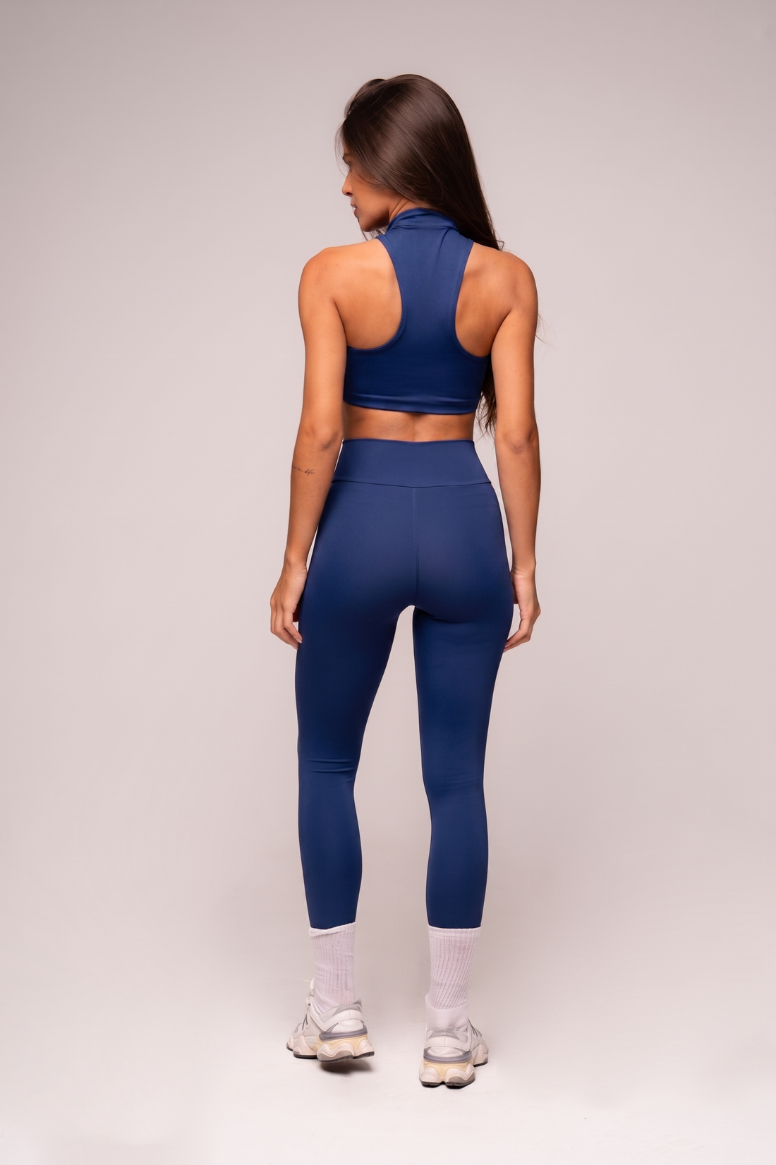 Conjunto Essentials Legging e Top Zíper Marinho
