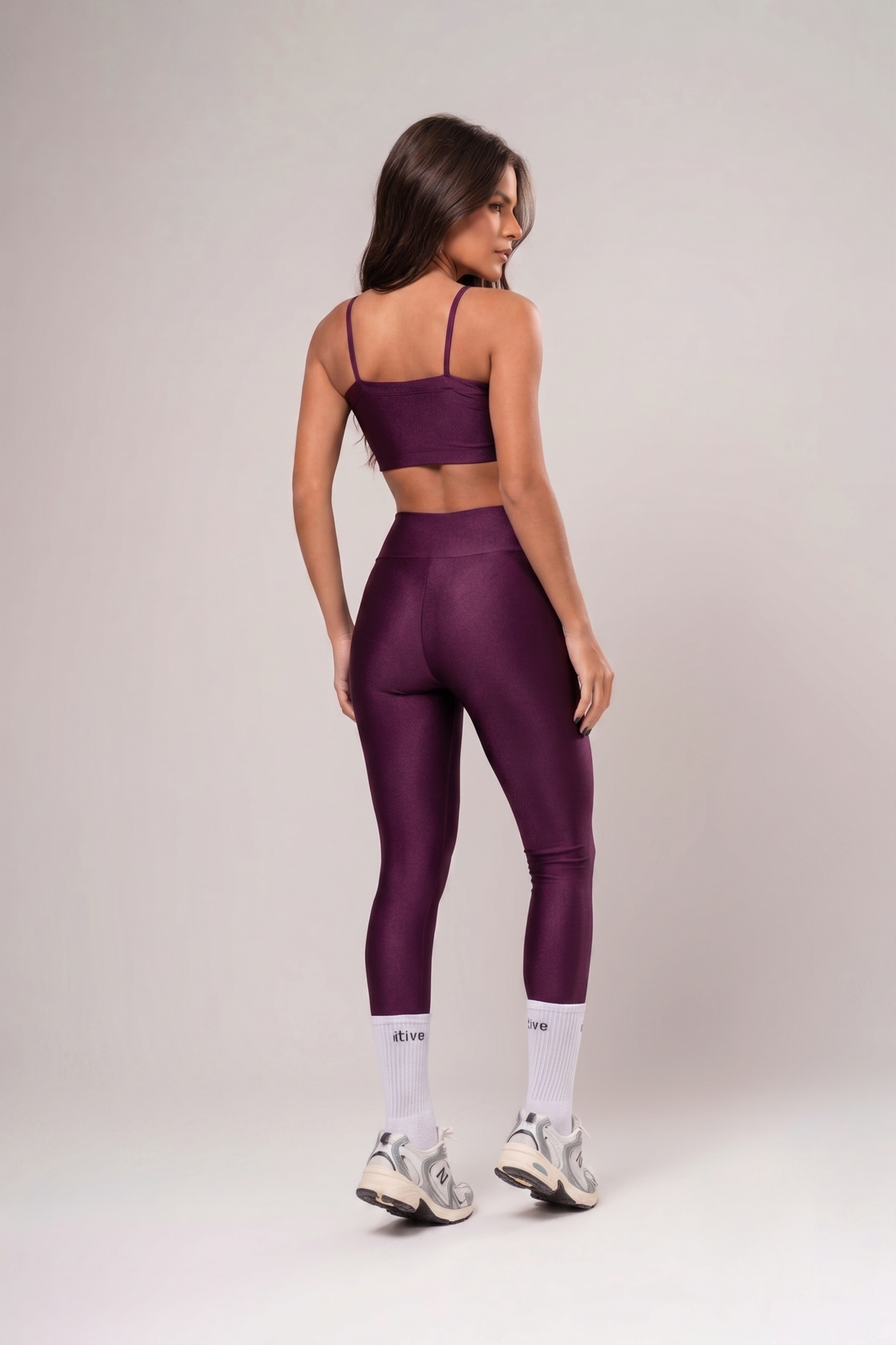 Conjunto Legging e Top Torcido Glow Açaí