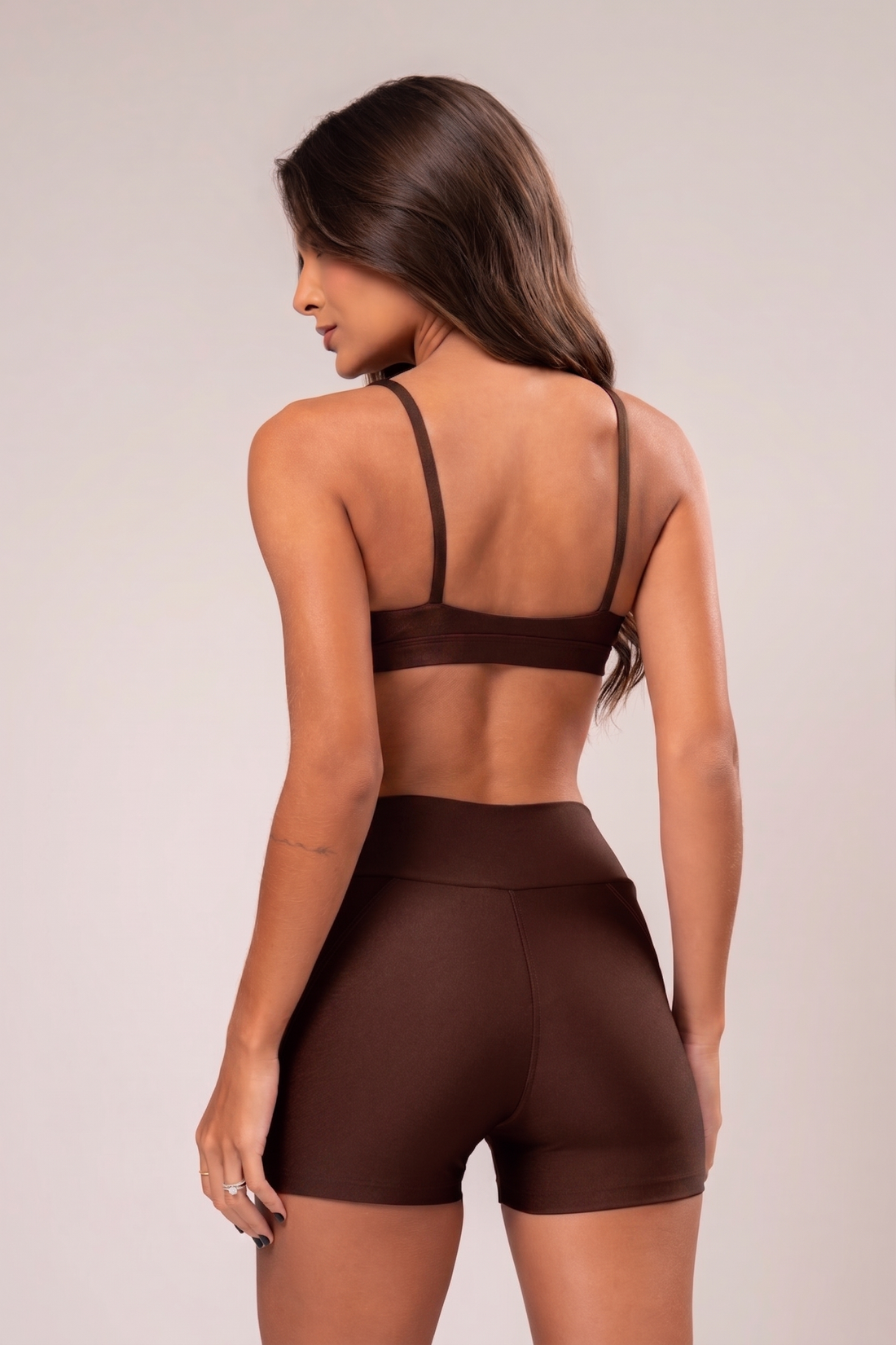 Conjunto Short e Top V Glow Expresso